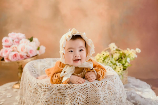 代怀生子好找吗宝宝突然尿少